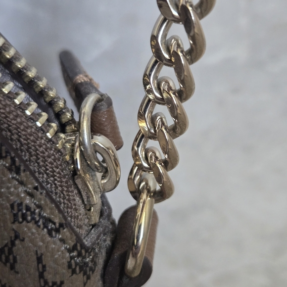 Dkny Brown Crossbody Bag with Elegant Design - Picture 3 of 12